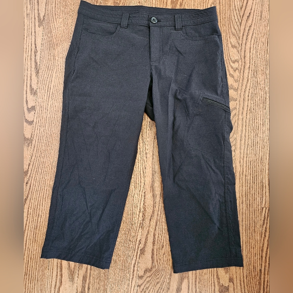 Eddie Bauer Capri Pants Women's Size 8 Black With Side Zipper